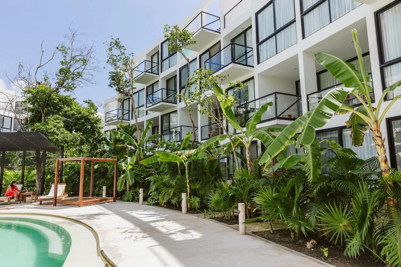 The Waves Tulum By Bnb Experience 4*,