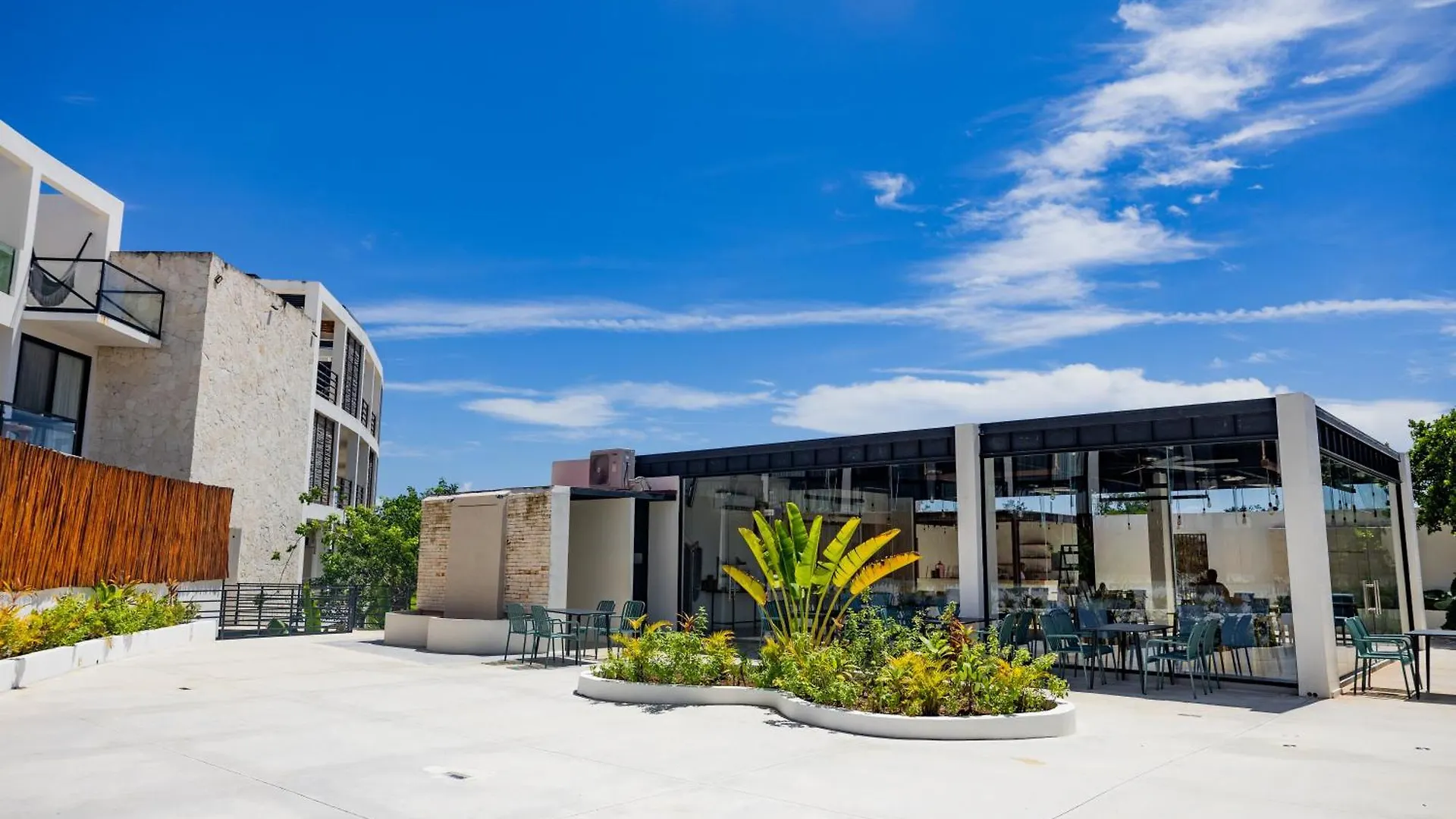 Hotel The Waves Tulum By Bnb Experience