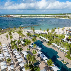 https://hilton-tulum-all-inclusive-resort.allrivieramayahotels.com